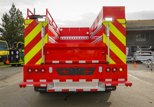 10-137 - RESQ-D-84 - Capital Regional District (84 of 87)